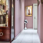 Gostinjska kuća Scallop Regent 4*
