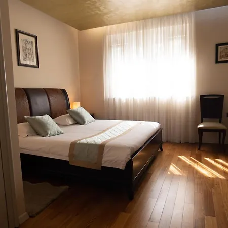 Penzion Scallop Regent 4*