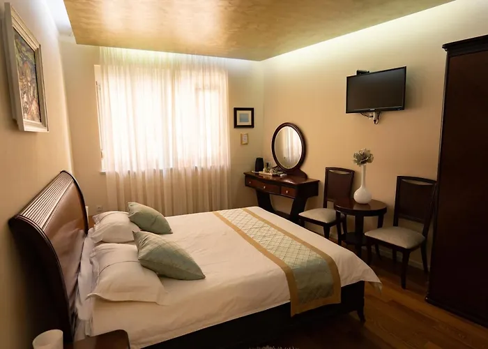 Penzion Scallop Regent 4*