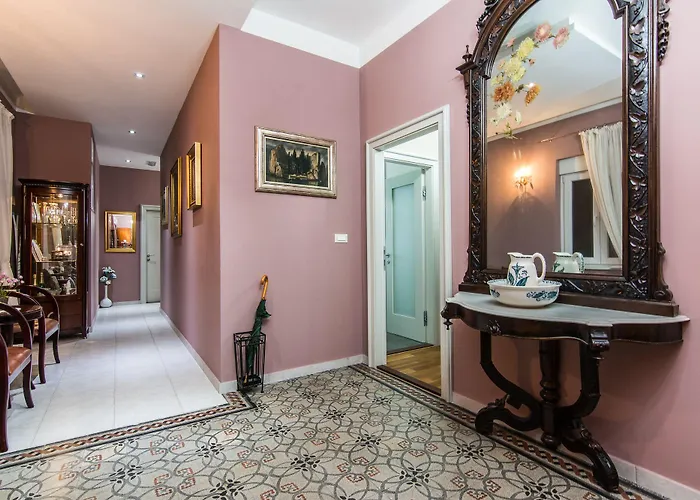 Pensión Scallop Regent