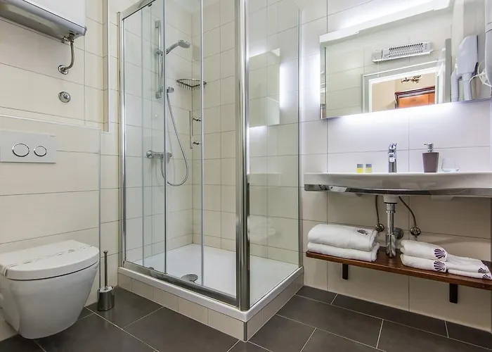 Scallop Regent Pensión